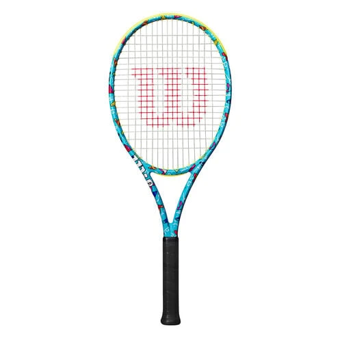 Wilson Ultra 100 V4.0 Britto Hearts Tour Racket 3 Wilson Ultra 100 V4.0 Britto Hearts Tour Racket