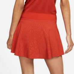 Nike Dri-Fit EMB Club Skirt Women -Tennis Equipment Store 56378000 15