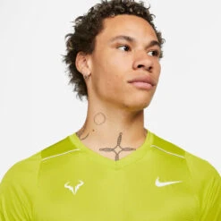 Nike Dri-Fit Challenger RAFA Court T-Shirt Men -Tennis Equipment Store 56766000 16